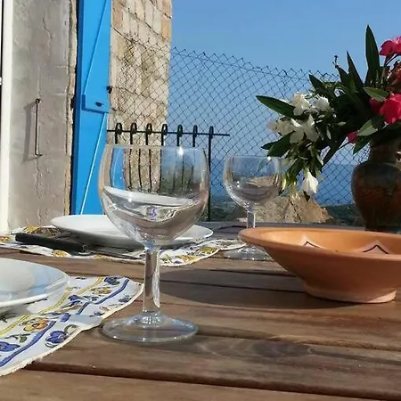 Tassinca * Pietrosella